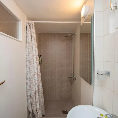 Apartment Basoula House *